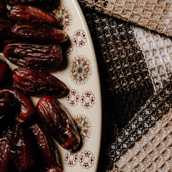 Alternative view of Χουρμάδες χωρίς πυρήνα / Pitted Dates